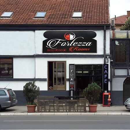 Fortezza Rooms Nis Exterior foto